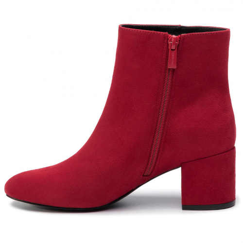 Červené topánky na zimu